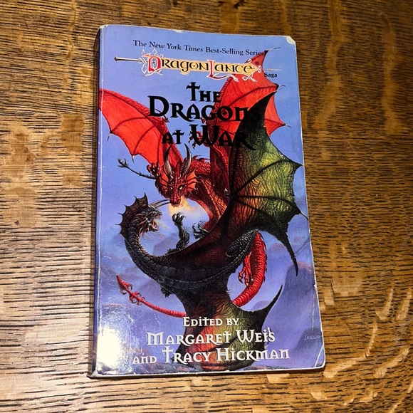 Dungeons and Dragons Dragonlance Book Dragons at War Fantasy Novel Weis Hickman - Picture 1 of 4